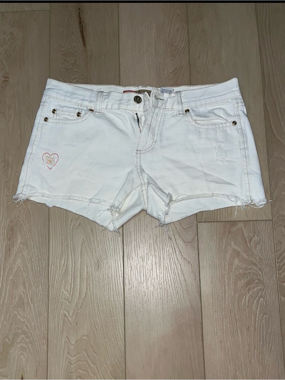 y2k low waisted denim shorts